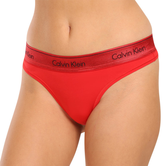 String femme Calvin Klein rouge (QF7449E-XAT)